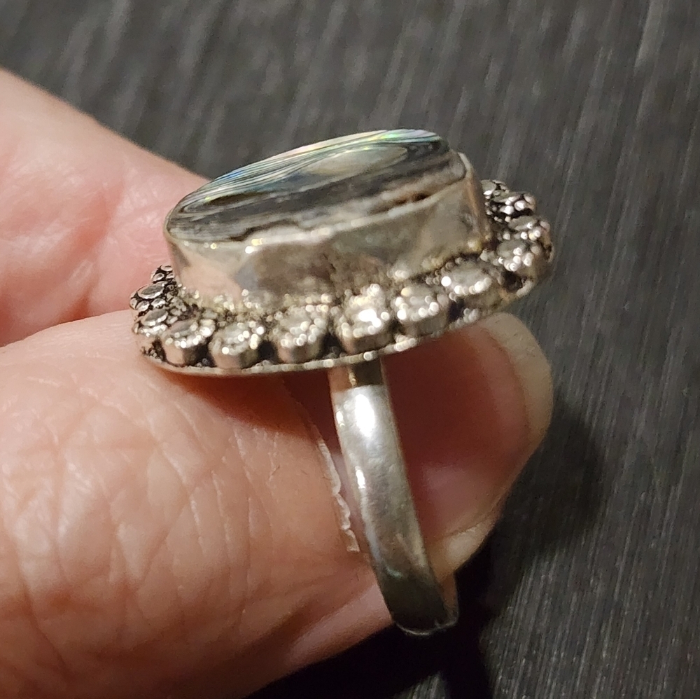 Sterling Silver Green Abalone Ring - Picture 5 of 10